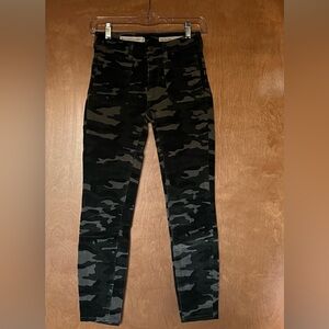 Anthropologie Corduroys Camouflage excellent condition never worn